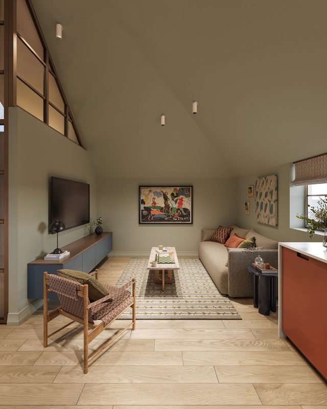 Sarra_Slade_Roxburgh_Annex